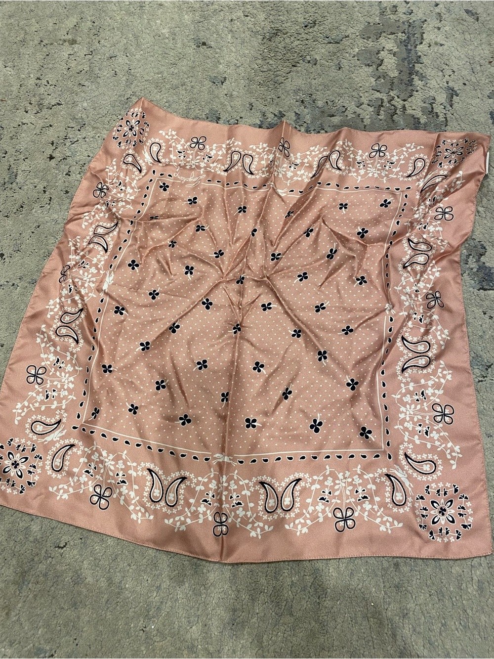 LONGCHAMP Blush Pink Paisley Square Bandana Scarf - Picture 2 of 4